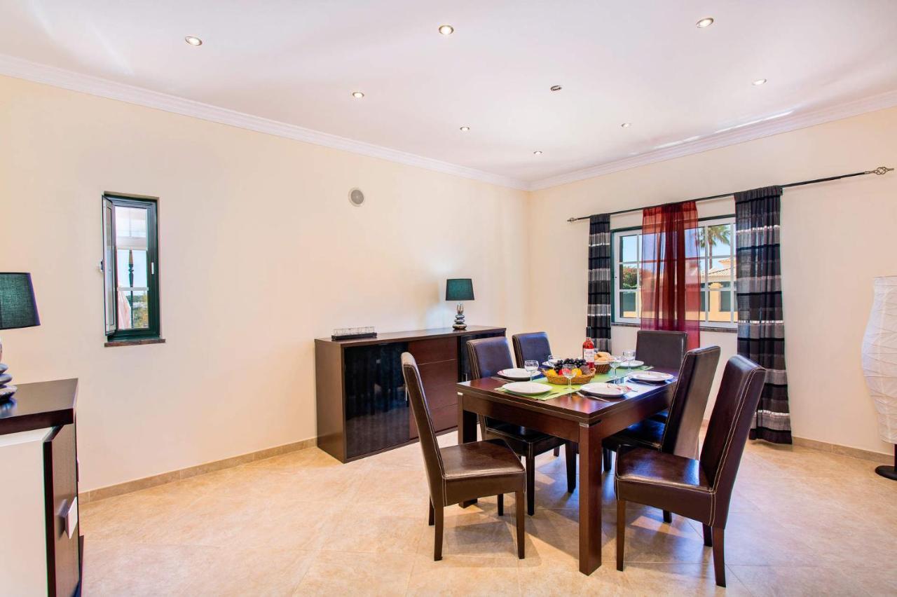 Villa Nincha - Heated Pool - Free Wi-Fi - Air Con Albufeira Exterior photo